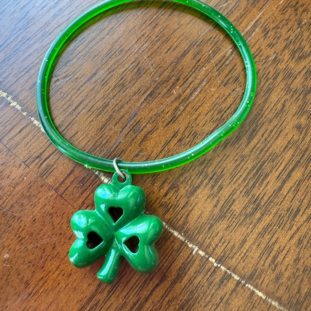 Green Shamrock Kids Bracelet